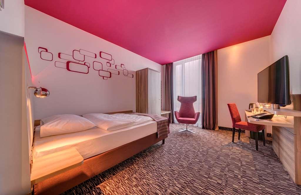Park Inn By Radisson Neumarkt Neumarkt in der Oberpfalz Room photo